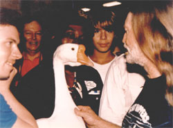 Homer the homeless goose with Willie Nelson